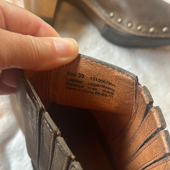 Brown Dansko Booties Leather SZ 39 - Picture 6 of 9